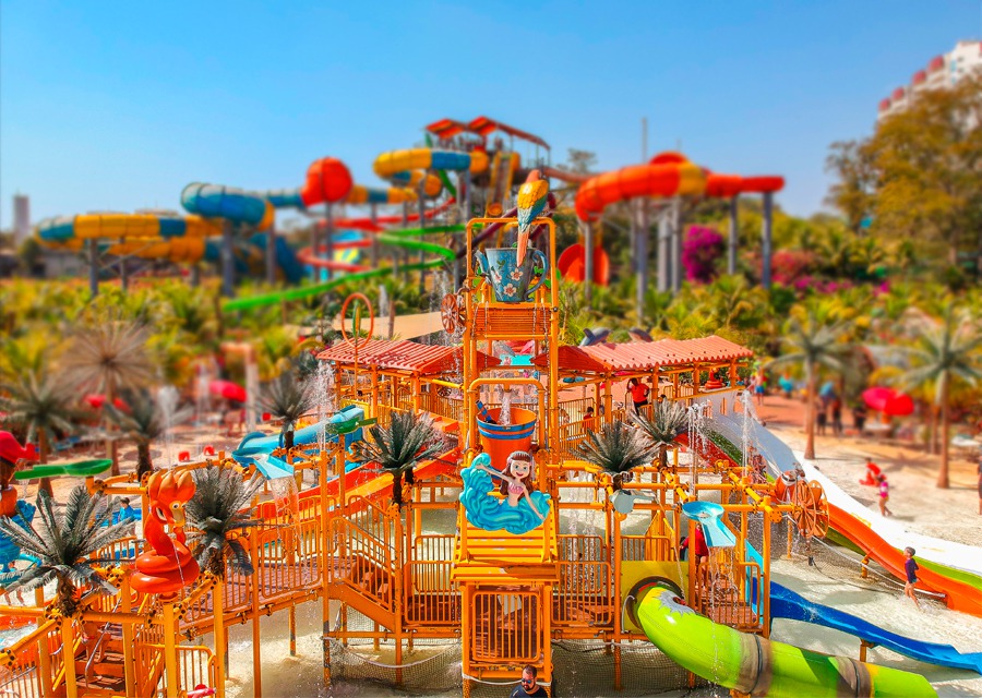 174292157467e2df660e175415659332